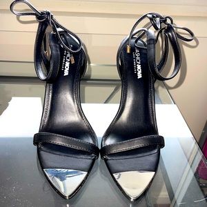 Fashion Nova Heeled Sandals
